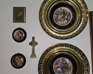 Antique Wall Decor - 2 Brass Chargers - Brass Car Key Holder 