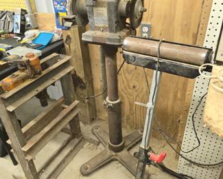 Grinder - Rolling Saw Horse