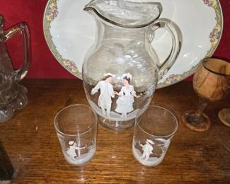 Hand Painted Pitcher and 2 Glasses - Wedding Day Bride and Groom. - Would be cool to use at a wedding!