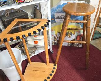 Pool Stick Holder - Oak Stool