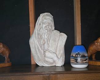 Vintage Wooden Elephants - Figurines