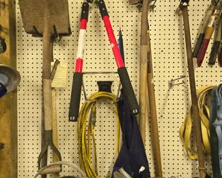 Yard Tools 