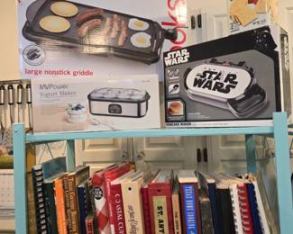 Cookbooks - Star Wars Pancake Maker - Griddle - Yogurt Maker