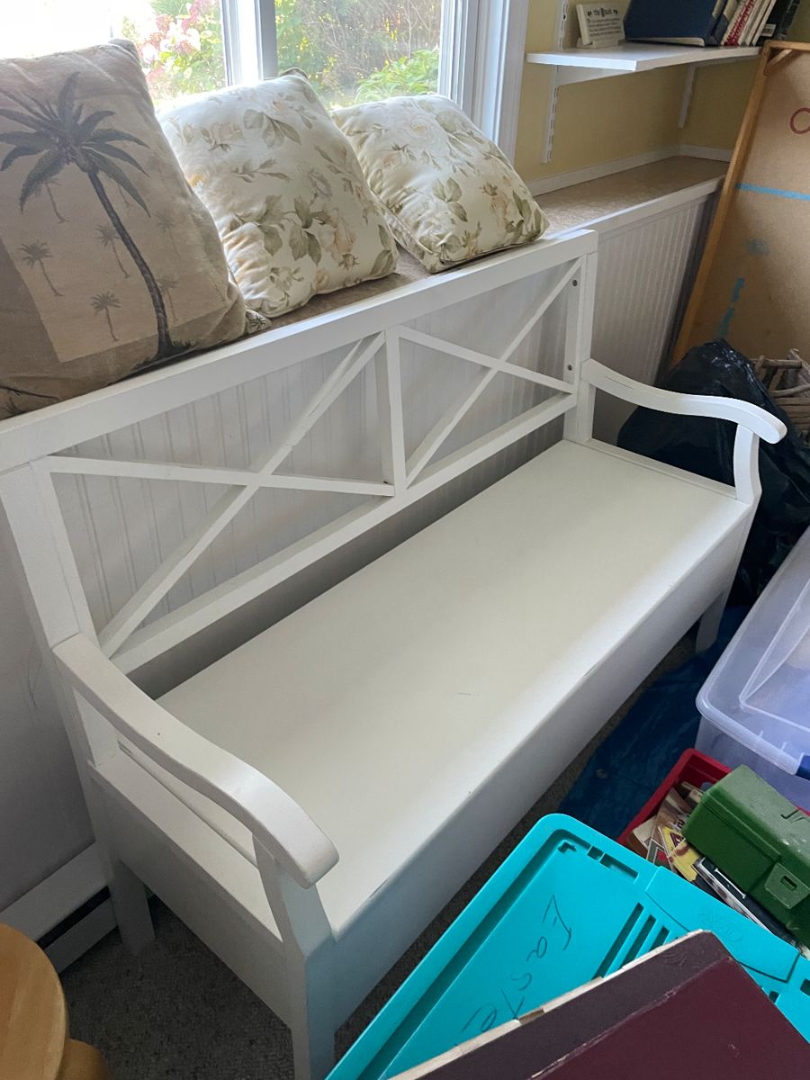 White storage bench