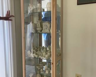 4 shelf glass curio