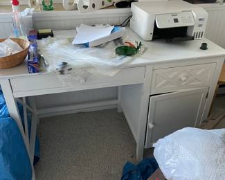 Beautiful white desk, printer