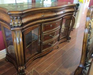 Complete dining room set - Cherrywood