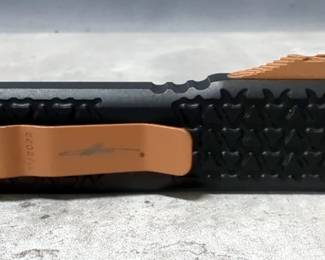 Microtech Ultratech Signature Series OTF Automatic Knife, 3.5" Straight Back Blade, With Belt Clip And Window Breaker, Will Retract After Fully Extending