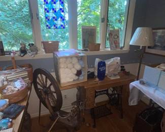 Antique singer sewing machine 