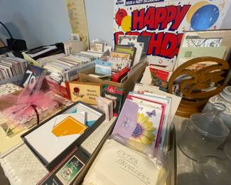 Large collection of greeting cards 