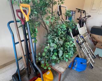 Yard Tools 