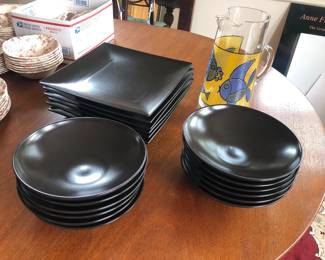 Mikasa Potter’s Art dishes - 6 square dinner plates, 12 bowls (8”)