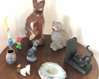 Cat figurines & tchotchkes, geode bowl