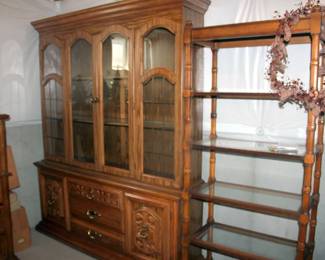 China Cabinet, Display Shelf