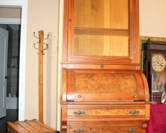 Cylinder Desk / Secretary