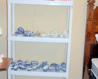 100pcs. Blue Willow Child's Tea Set

