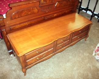 Lane Cedar Chest