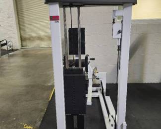 Paramount Hip Abductor AP-3900