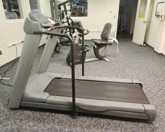 Precor C954i Commercial Treadmill