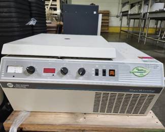 Beckman Coulter Allegra Refrigerated Benchtop Rotor Model 6R Centrifuge