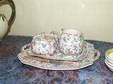 ROYAL WINTON CHINA SERVING FOR EIGHT COUNTRY COTTAGE PATTERN