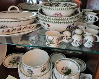 Large china set "botanic garden"