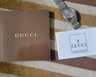Authentic Gucci watch with documents 