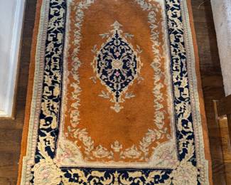Hand-woven Turkish wool rug (60"L x 36"W)