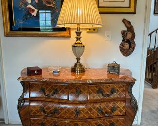 5 Drawer Louis XV Marble Topped Dresser (20"D x 52"W x 34-1/2"H)