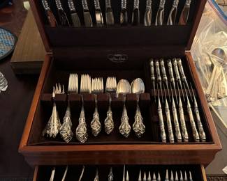 Wallace Sterling Silver Flatware (51 Forks & Spoons - 2372gm and 37 Knives)