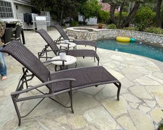 Lounges - please note the family took the tables