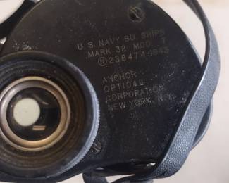 US Navy mark 32 binoculars