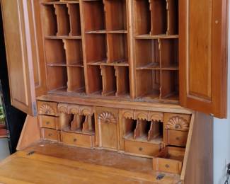 Awesome Newport secretary top and middle come apart for easy transport 