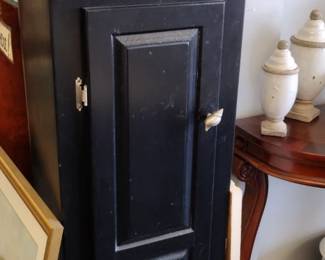 black cabinet 