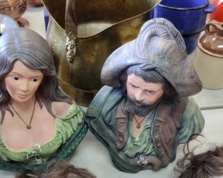 Atlantic mold figures 