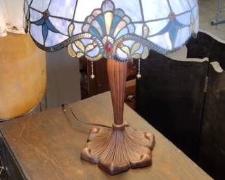 stained glass lamp 