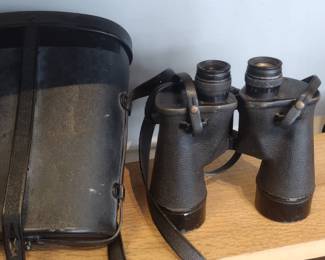 US Navy mark 32 binoculars
