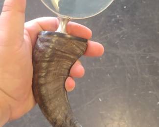 horn magnifying glass 