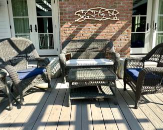 Outdoor wicker patio set