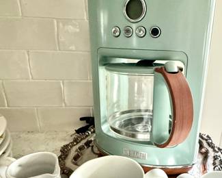 Super cute Haden coffee maker - like new