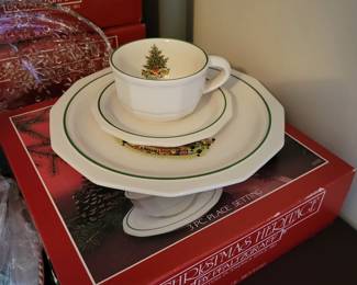 Christmas dishes by Pfaltzgraff