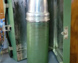 Vintage Lunchbox with thermos
