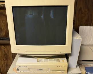 Packard Bell computer