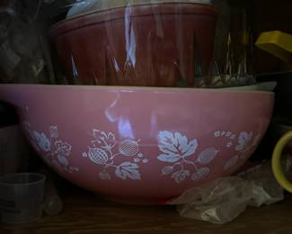Pyrex Cinderella Bowls
