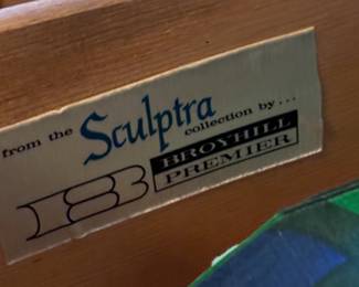 Broyhill Sculptra 