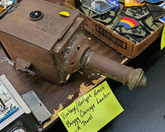 VINTAGE BUGGY CARRIAGE LANTERN