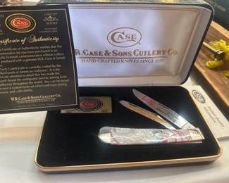 case pocket knife in case