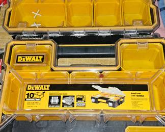 DEWALT