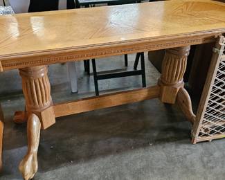 SOFA TABLE