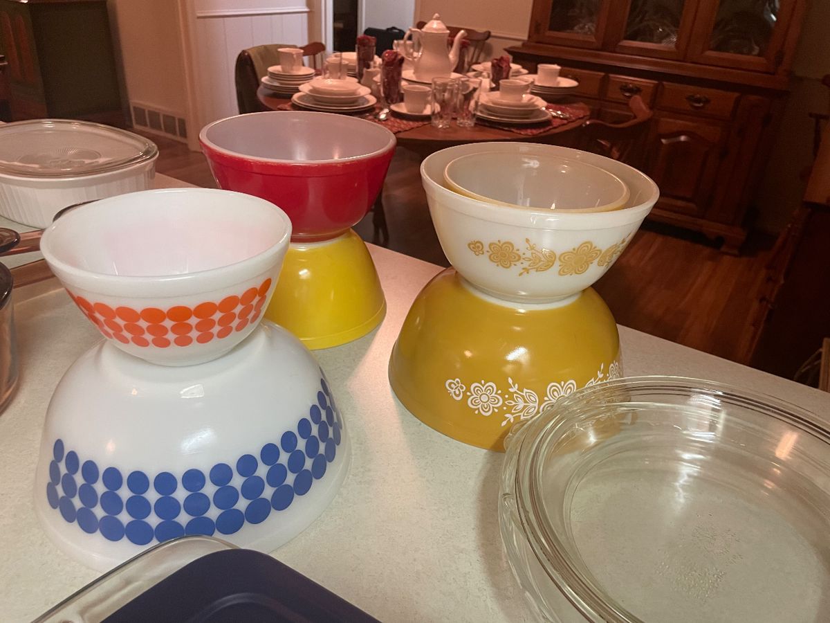 Beautiful Vintage Pyrex